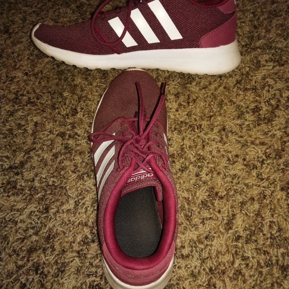 Women's Adidas shoes  (burgundy)